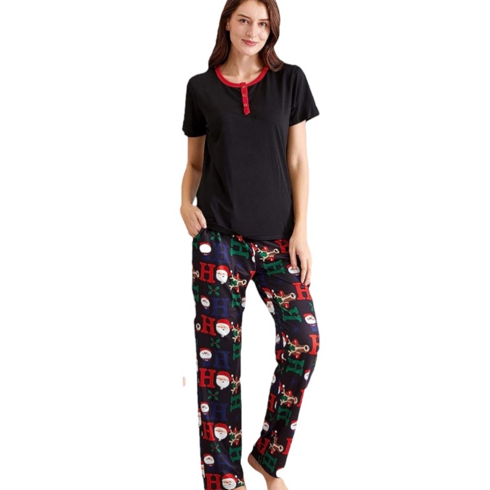 IFFEI Women's Pajamas Set Short Sleeve Tee With Christmas Print Pants